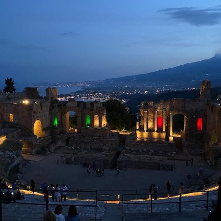 Casa Ariadne Giardini Naxos Esterno foto