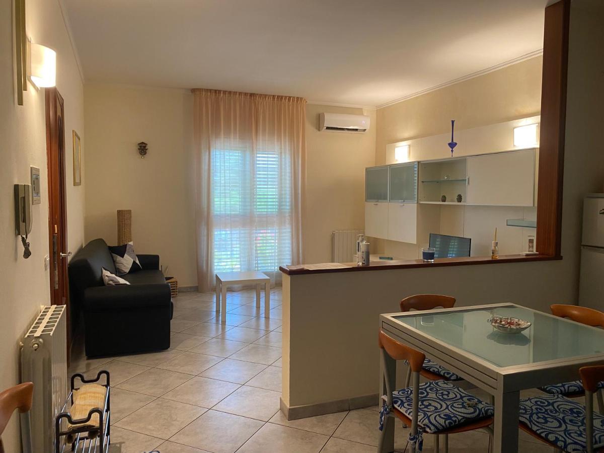 Casa Ariadne Giardini Naxos Esterno foto